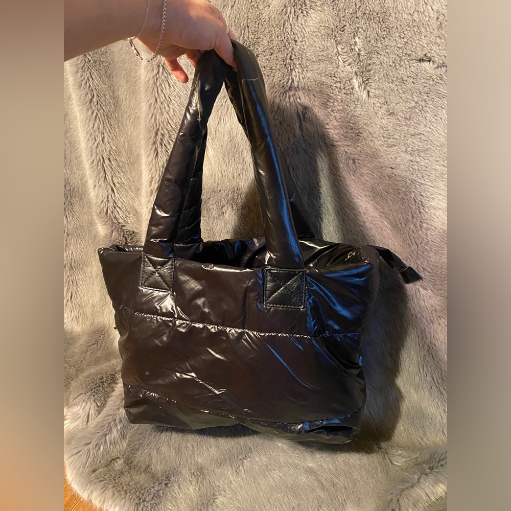 COPY - Inzing Puffer Bag - Picture 7 of 8